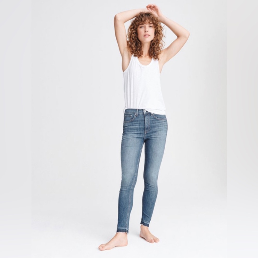 Rag & Bone a cropped classic high rise ankle skinny size: 25